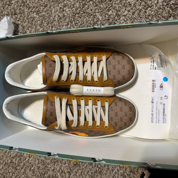 Gucci Disney x Ace Low 'Mickey Mouse - Beige' - Picture 5 of 5